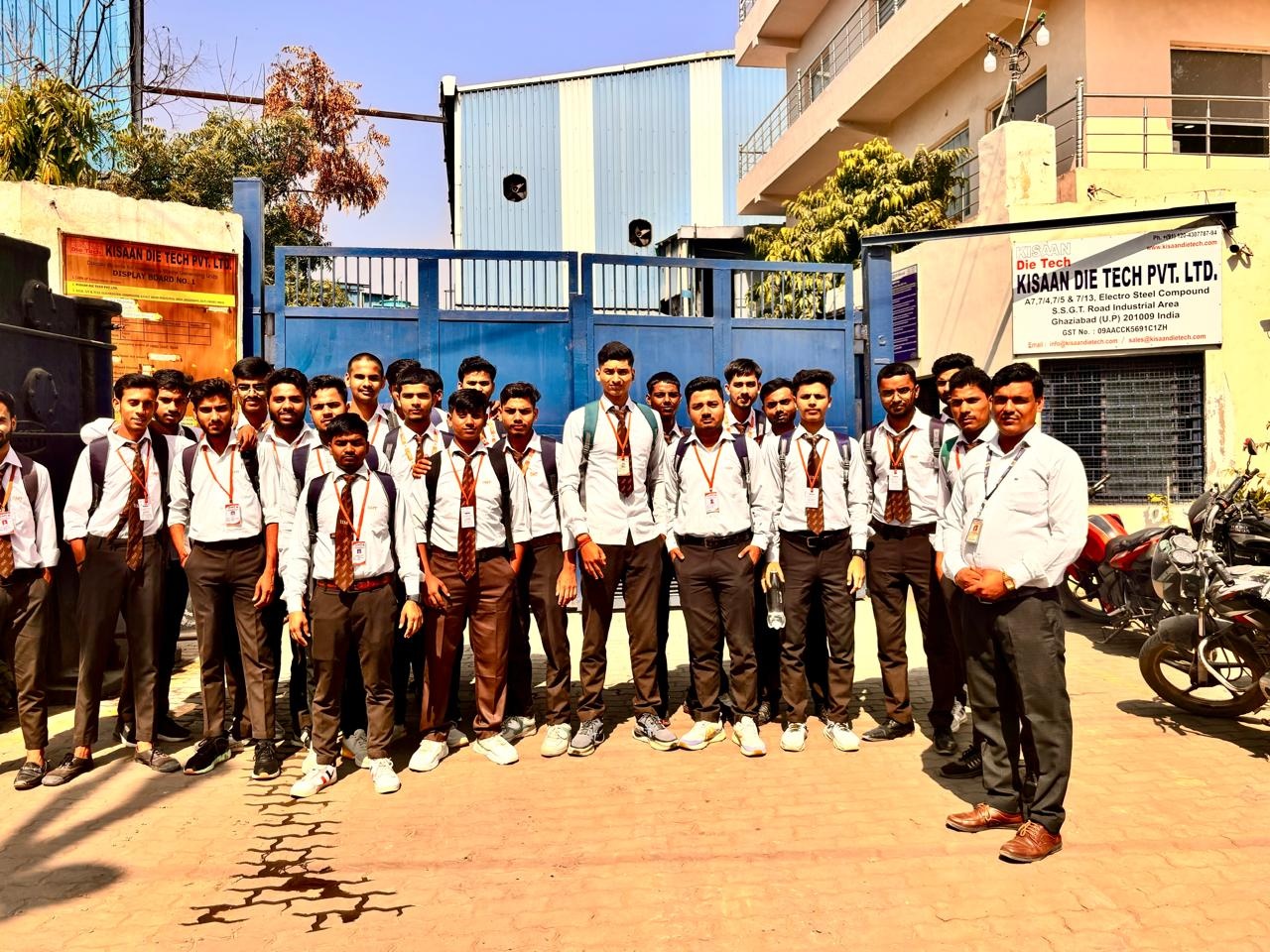 EXPOSURE AND FIELD VISIT FOR PROBLEM IDENTIFICATION